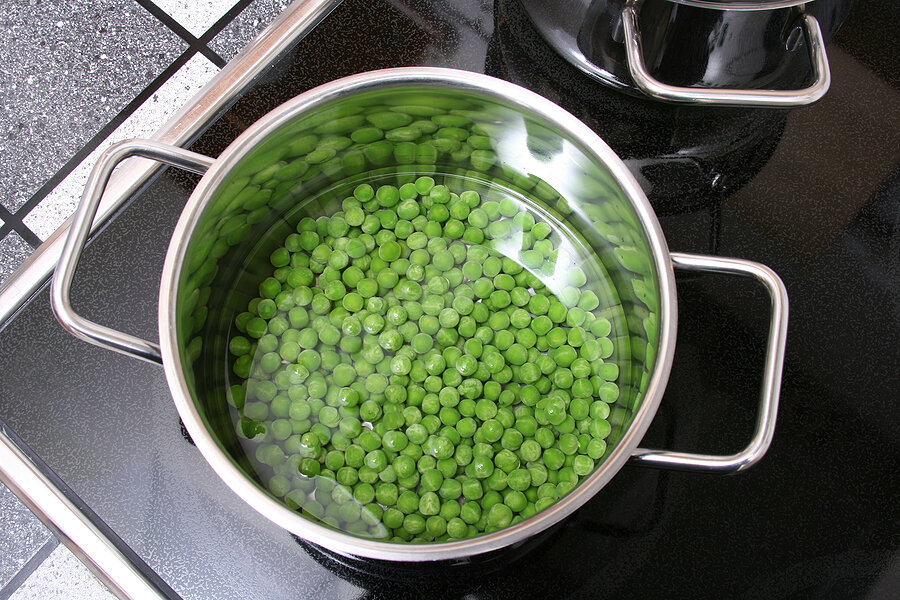 Peas-cooking.jpg